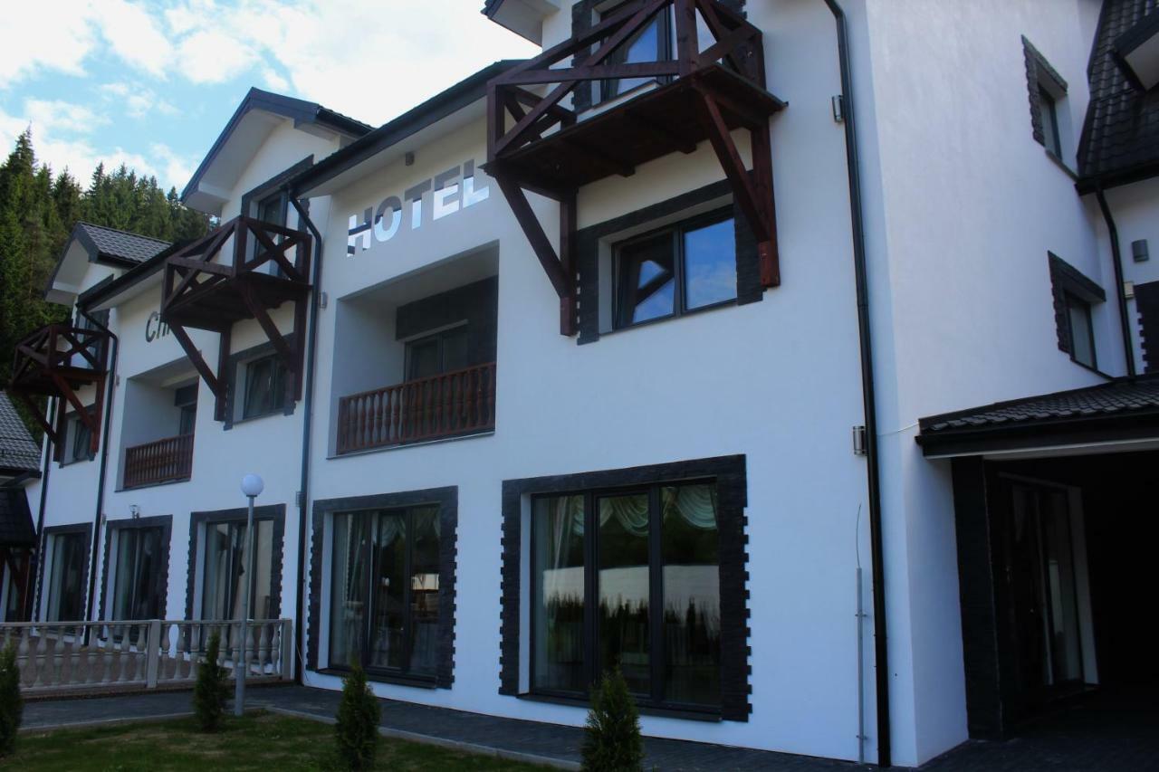 Hotel Chio Vazec Bagian luar foto